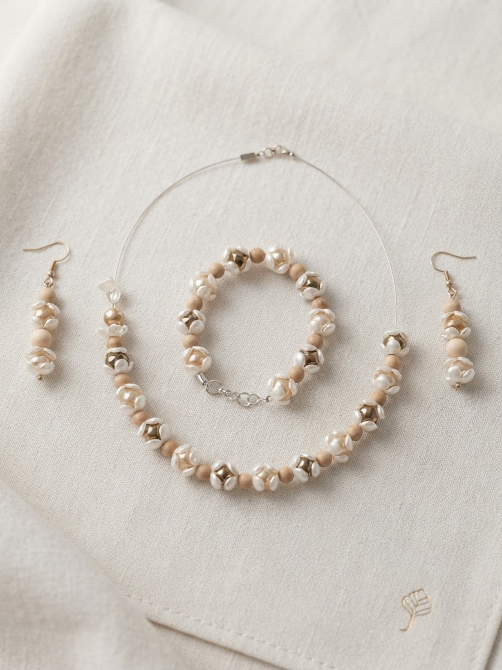 Elegant Pearl and Beige Bead Jewelry Set - Girls #Flowergirl #islandgirl